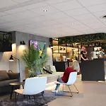 Ibis Hotel