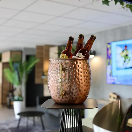 Ibis Hotel 3*