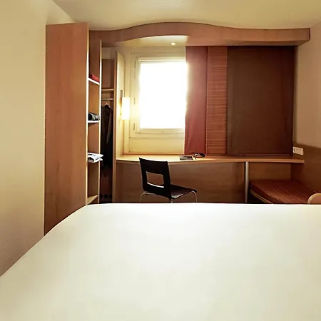 Ibis Отель