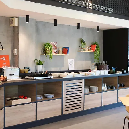 Hotel Ibis 3*