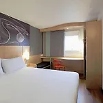 Ibis Hotel 3*