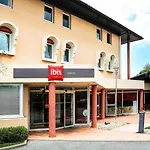 ホテル Ibis