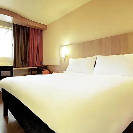 Ibis 3* Aubenas