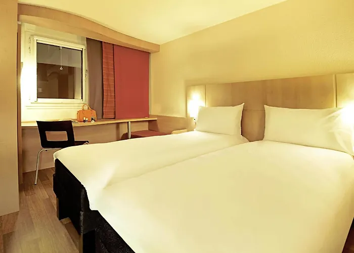 Ibis 3* Aubenas